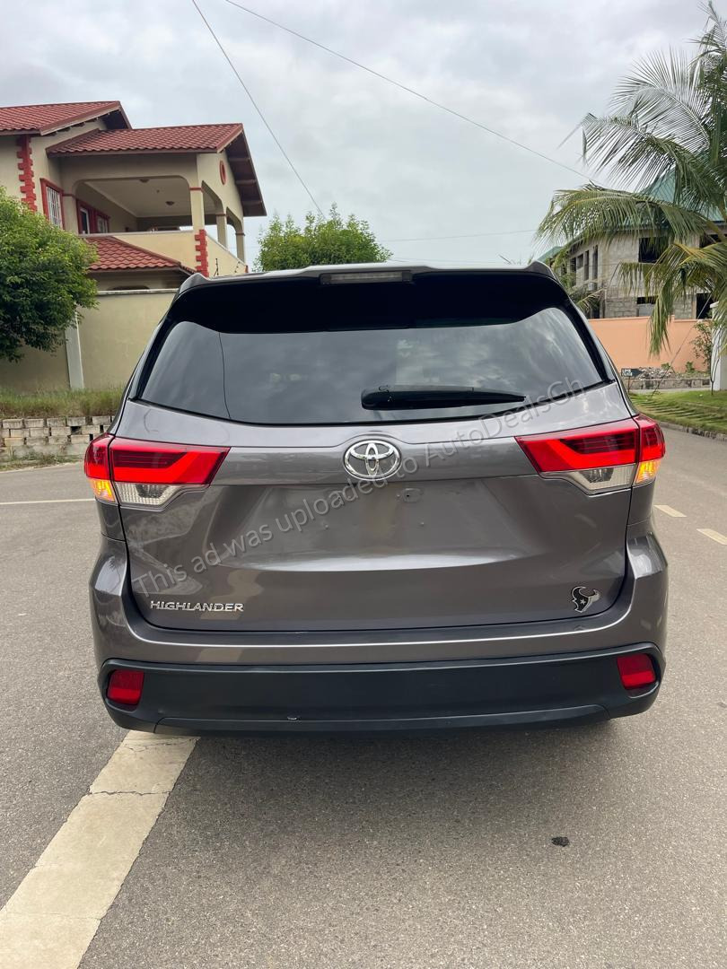 2019 Toyota Highlander for sale in Ghana - photo 3