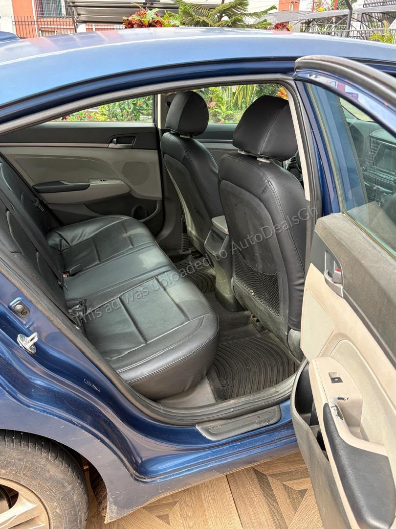 2018 Hyundai Elantra