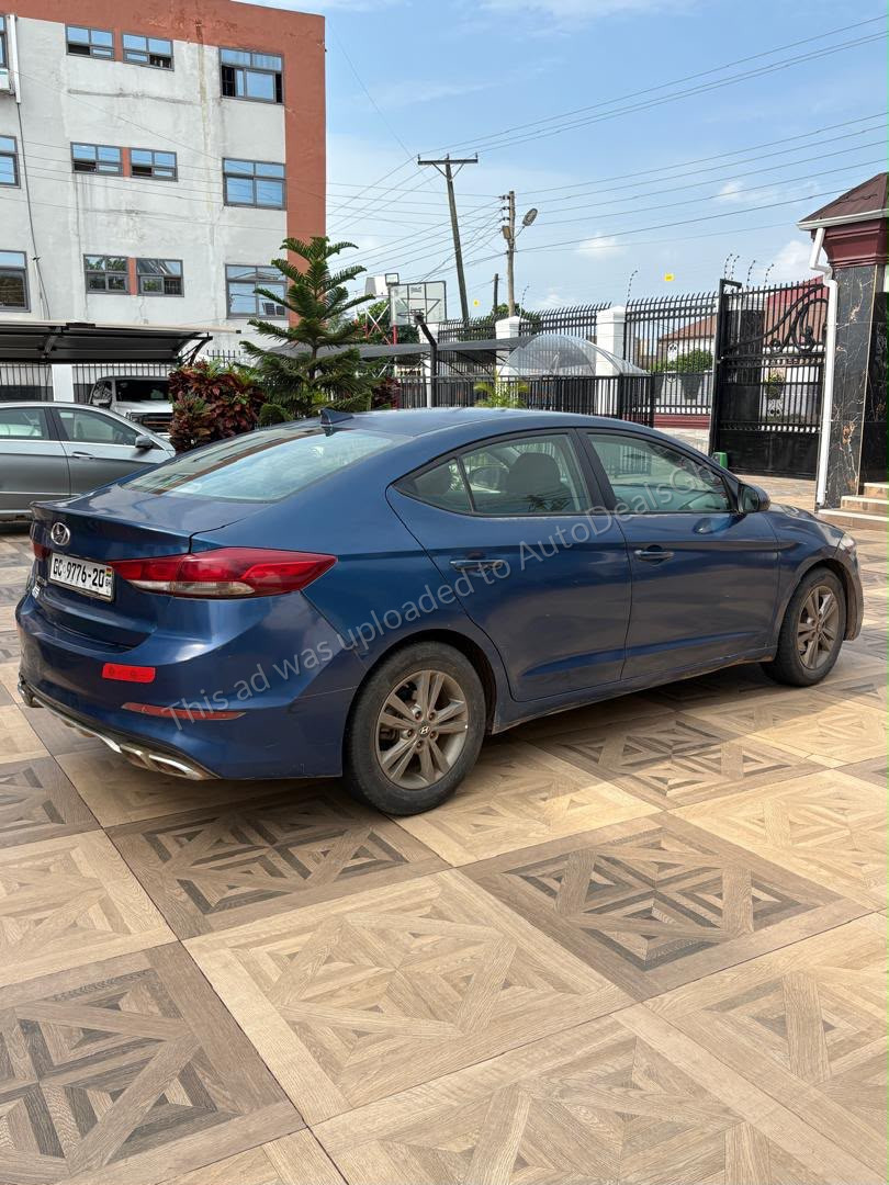 2018 Hyundai Elantra