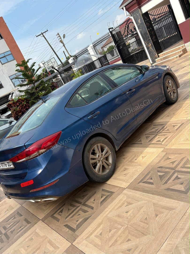 2018 Hyundai Elantra