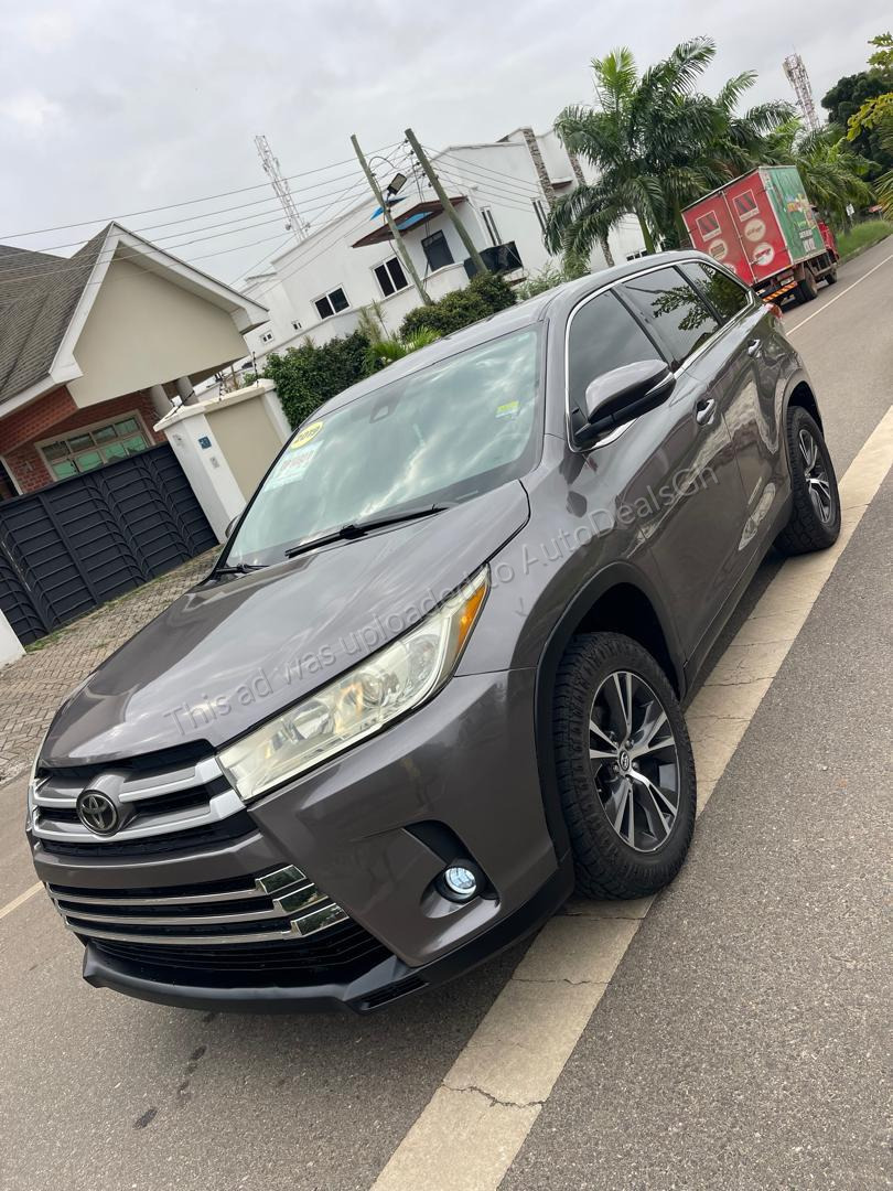 2019 Toyota Highlander for sale in Ghana - photo 2