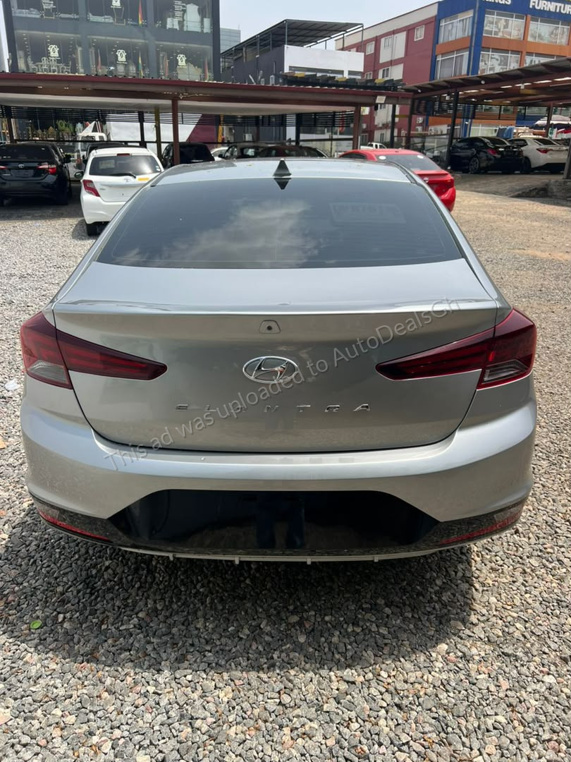 2020 Hyundai Elantra