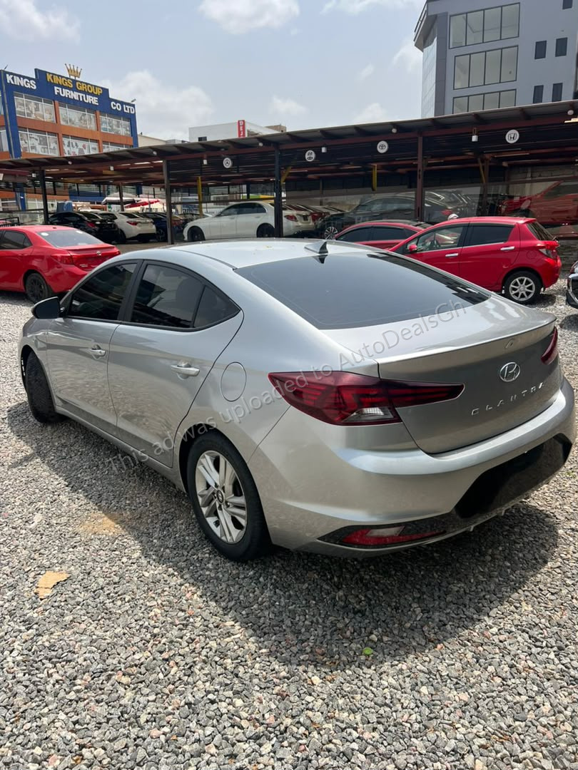 2020 Hyundai Elantra