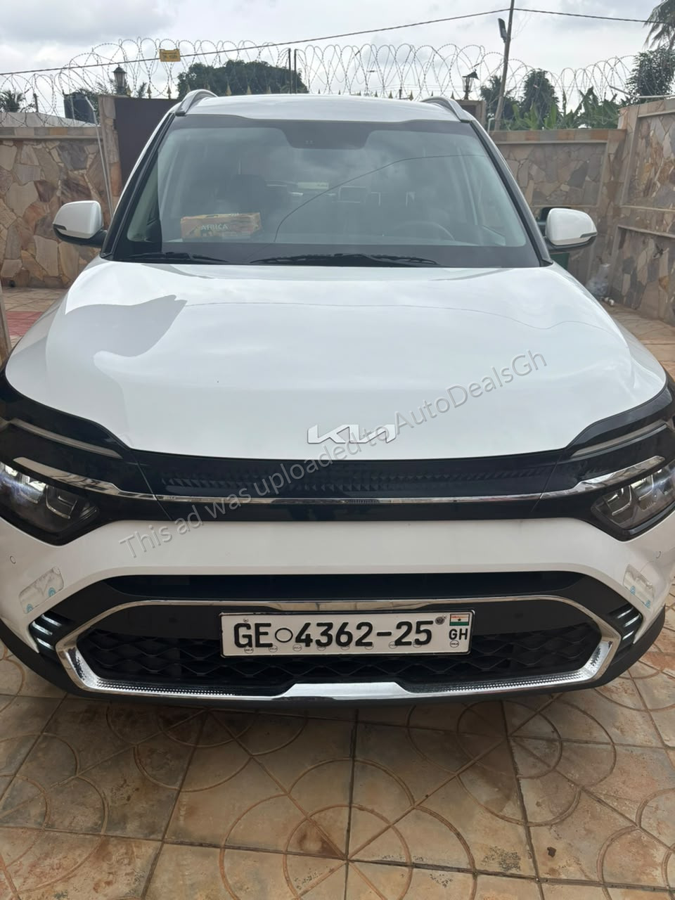 2025 Kia Carens