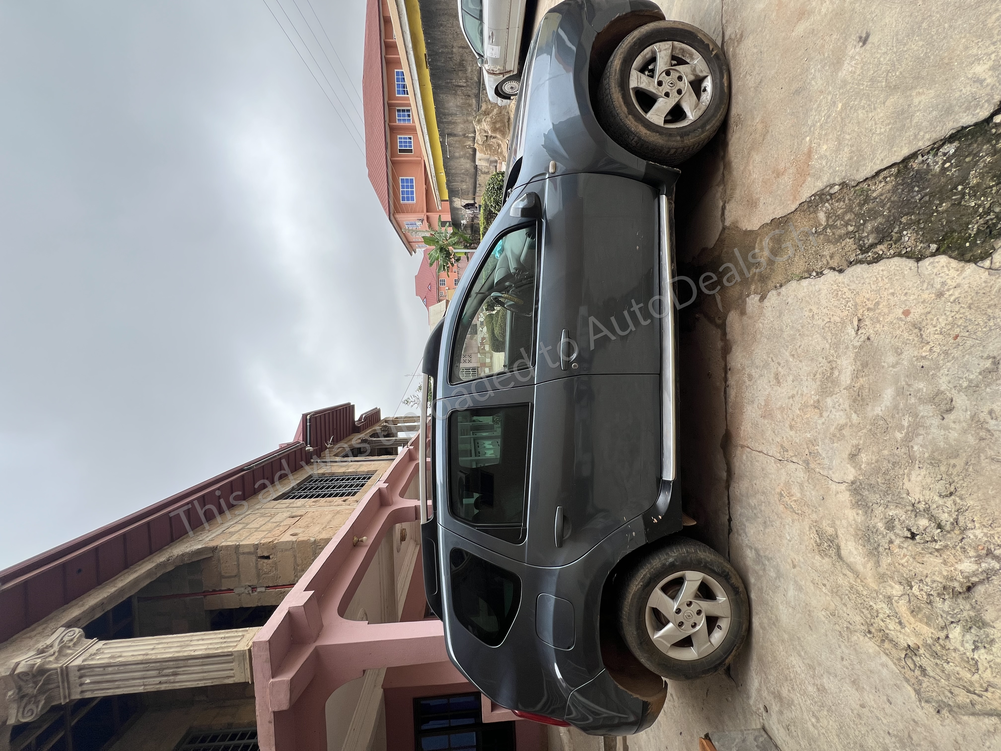 2013 Renault Duster