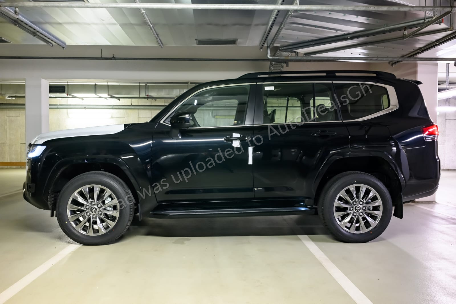 2023 Toyota Land Cruiser
