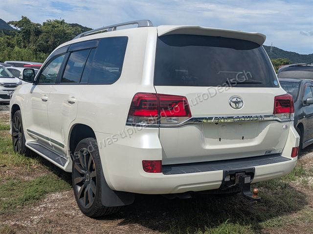 2019 Toyota Land Cruiser