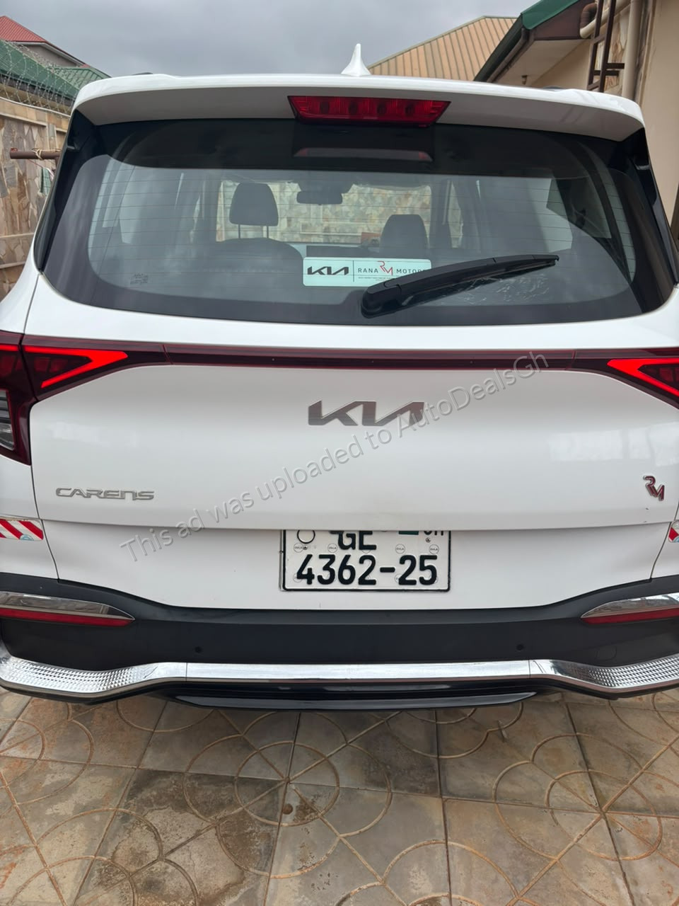 2025 Kia Carens